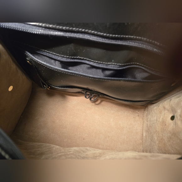 ⚡💥FLASH SALE 💲 FIRM 🔒 Brahmin: Vintage Croc-  Embossed  Medium Satchel - Picture 4 of 8